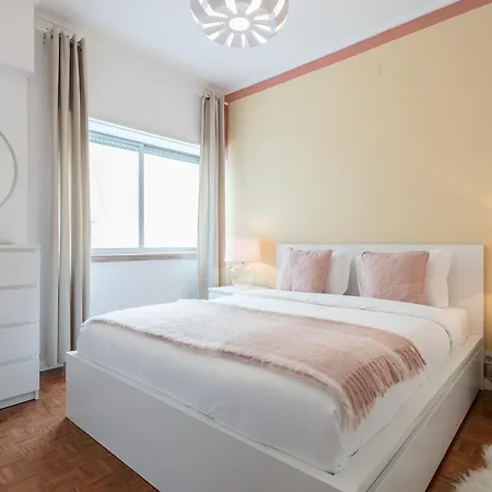 Your Lisbon Home - Duque De Palmela-2